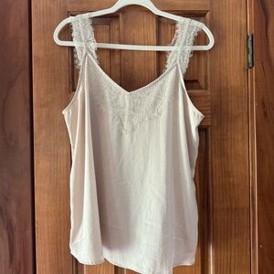 Maurices Cami Tank Top Womens Large Cream Nude Ivory Lace Trim V Neck Satin